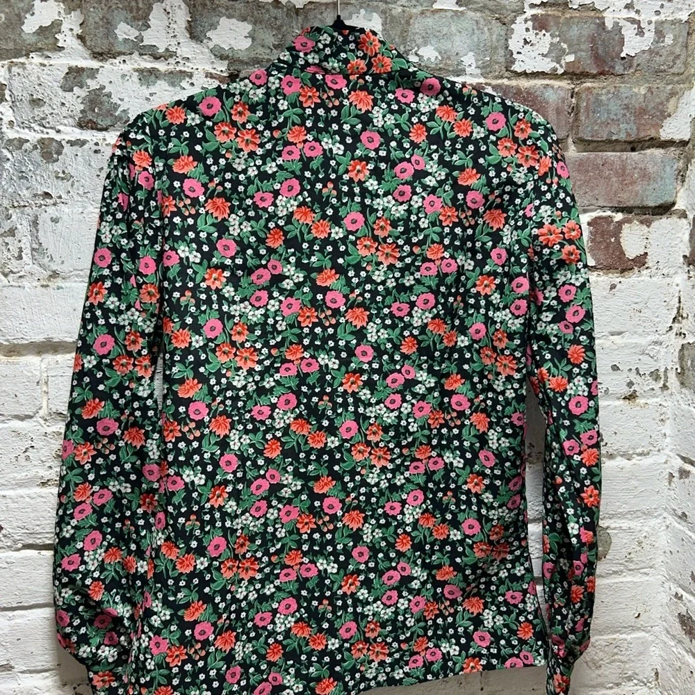 Vintage Long Sleeve Button Down Floral Shirt by Gregory. Womens size 10. - Picture 6 of 6